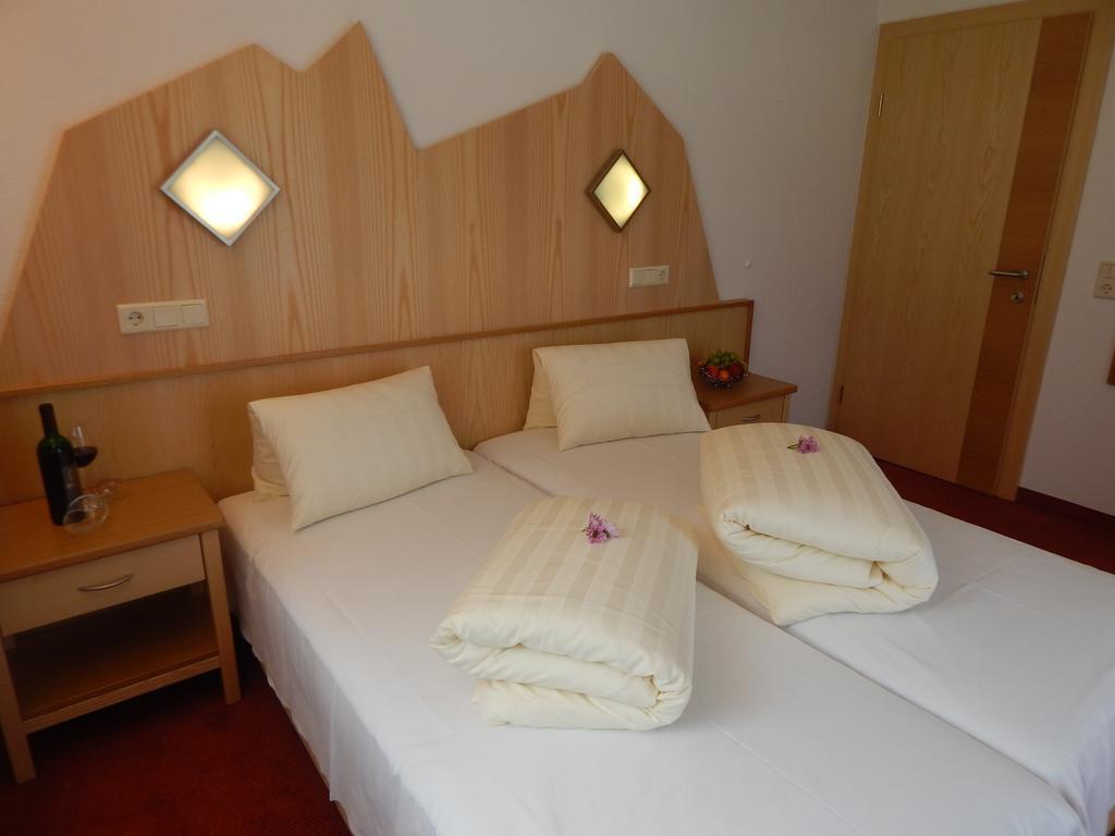 Apart Renate - Im Sommer Inklusive Silvretta Card Premium Galtür Esterno foto